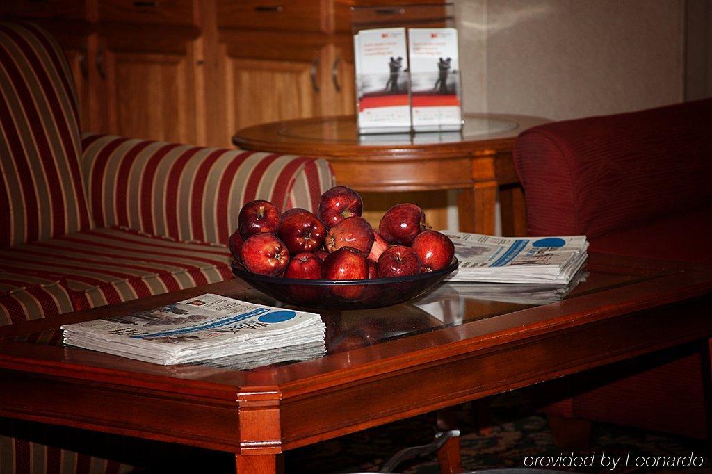 Holiday Inn Express Scottsburg By Ihg Экстерьер фото
